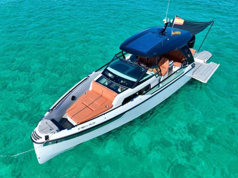 Saxdor Saxdor 320 GTO de alquiler a Palamós