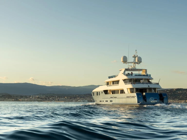 Alquiler Cannes - Concept-Marine Custom tri-deck 42 Metre en SamBoat