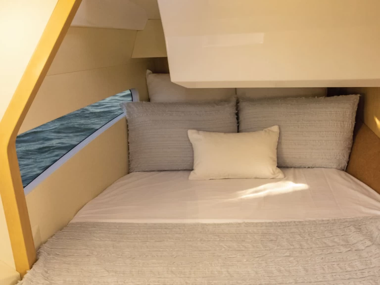 Alquiler de Lancha, con o sin patrón Aquila Saint-Raphaël