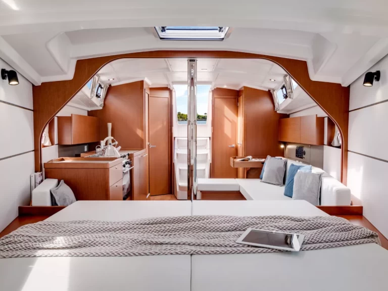 Alquiler de embarcaciones Bénéteau Oceanis 38 enProcida en Samboat