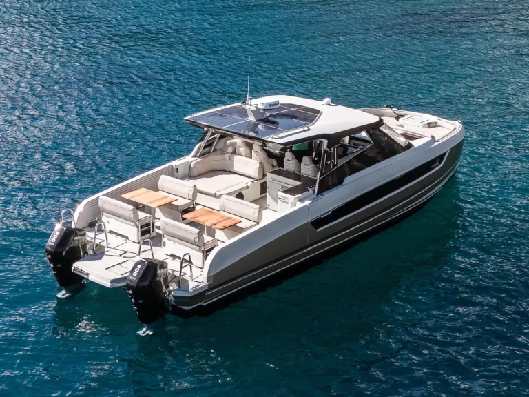 Lancha para alquilar Saint-Raphaël al mejor precio