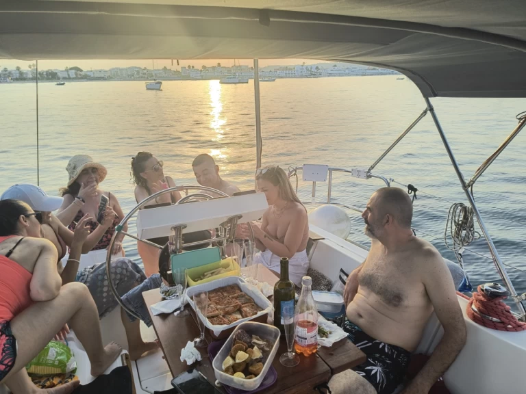 Alquiler Velero Bénéteau con o sin  título de navegación