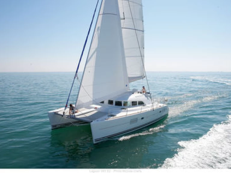 Alquiler de embarcaciones Lagoon Lagoon 38 enBonifacio en Samboat