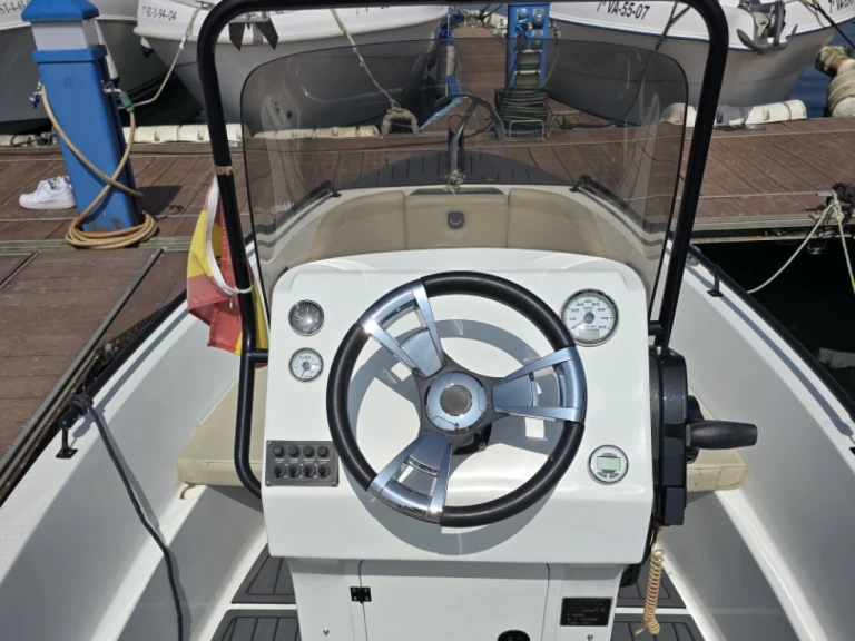 Alquiler de Lancha, con o sin patrón Santander Boats Bahía de Santander