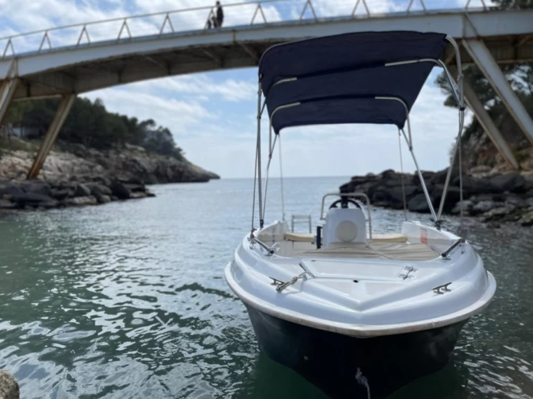 Alquiler de Compass 400 GT en Bahía de Santander