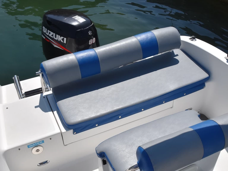 Alquiler de Lancha, con o sin patrón Holiday Červar-Porat