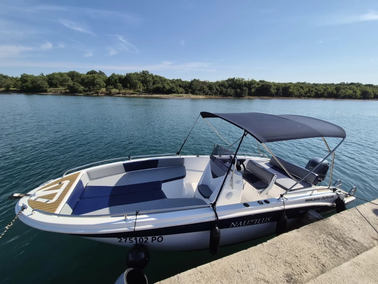 Lancha para alquilar Poreč al mejor precio