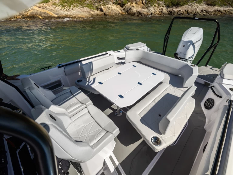 Alquiler de Lancha, con o sin patrón Axopar Seget Donji