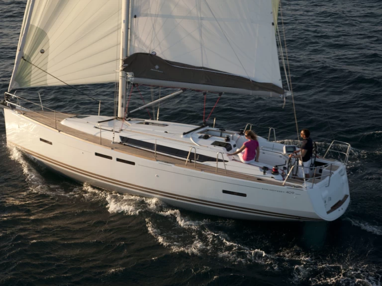 Alquiler de barcos Fethiye barato de Sun Odyssey 409