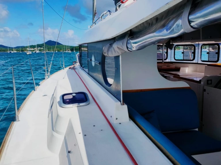 Alquiler Velero en Primošten - Dufour Atoll 50