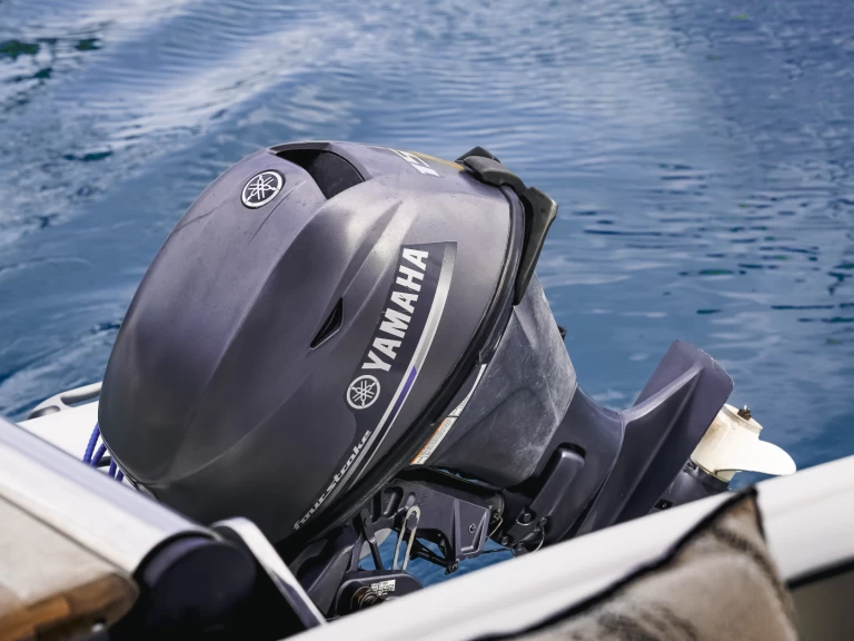 Alquiler de barcos l'Estartit barato de Majestic