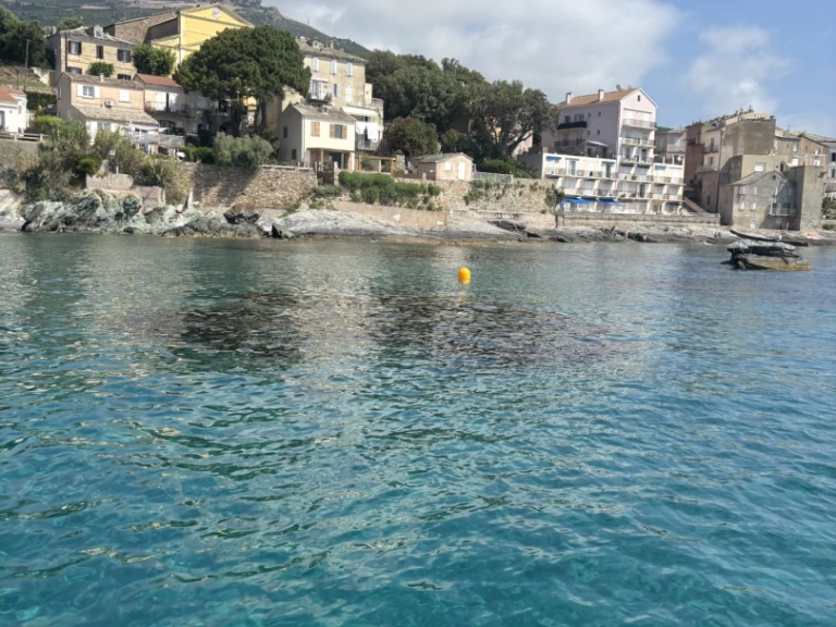 Alquiler Lancha en Bastia Port - Jeanneau Cap Camarat 5.1