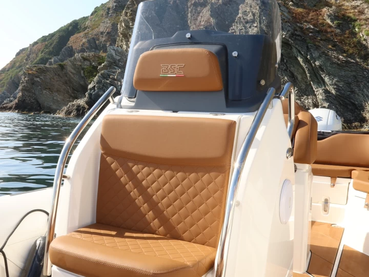 Alquiler de embarcaciones Bsc Bsc 67 élégance enHyères en Samboat