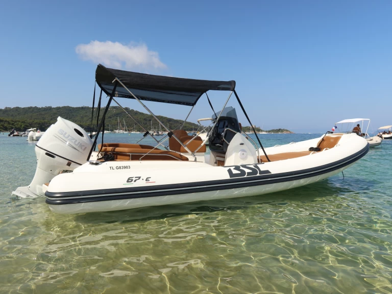 Alquiler Neumática Bsc con o sin  título de navegación