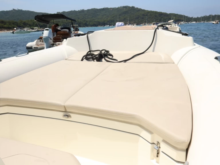 Alquiler de barcos Hyères barato de Tempest 900 Open