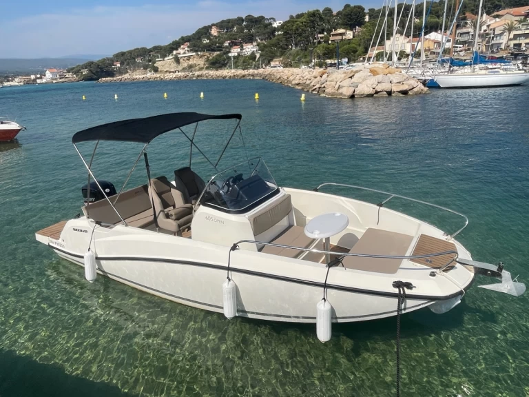 Quicksilver Activ 605 Open de alquiler a La Madrague