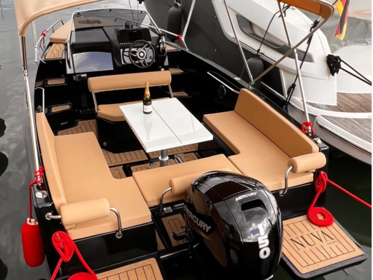 Alquiler de Nuva Nuva M6 en Santa Eulària des Riu