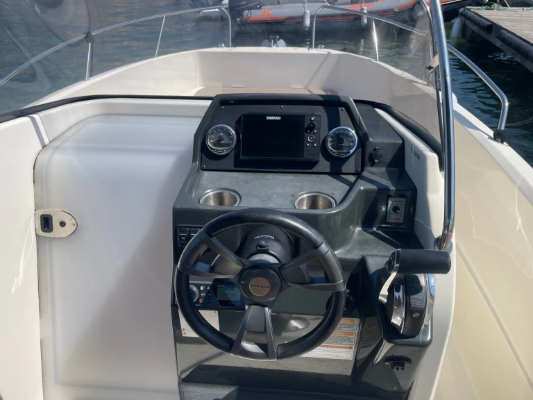 Alquiler de Lancha, con o sin patrón Quicksilver La Madrague