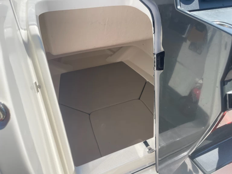 Alquiler Lancha Quicksilver con o sin  título de navegación