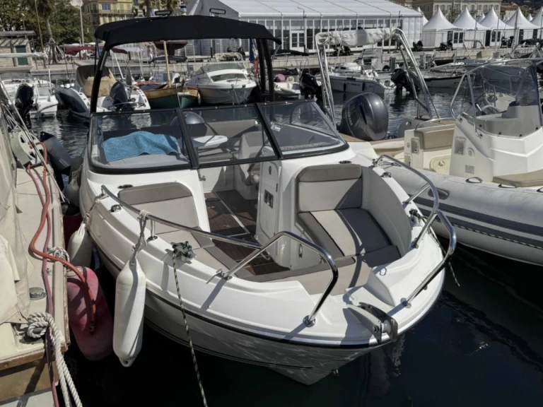 Alquiler Lancha Jeanneau con o sin  título de navegación