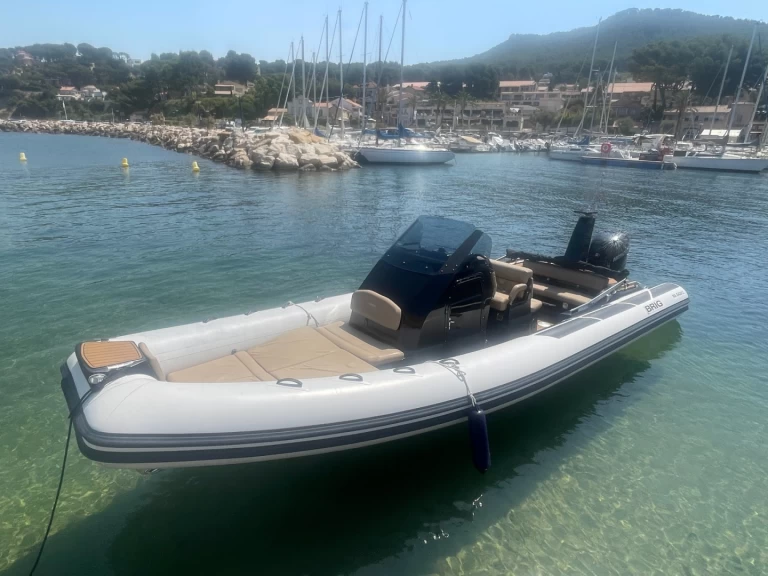 Alquiler de embarcaciones Brig Eagle 8 enLa Madrague en Samboat