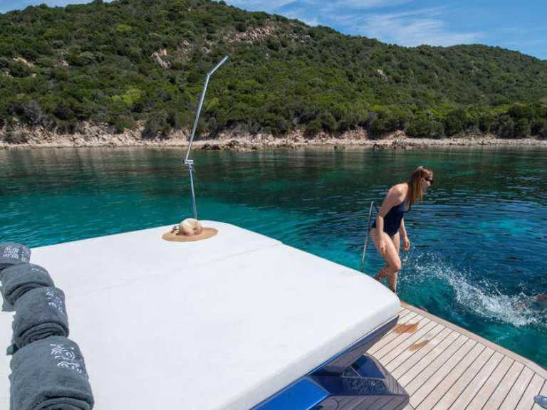 Alquiler Lancha en Cannes - WALLY YACHTS 48