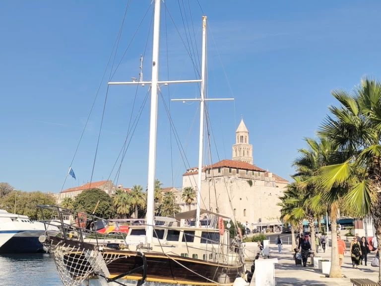 Alquiler Velero en Split - Marmaris shipyards Turkey Wood