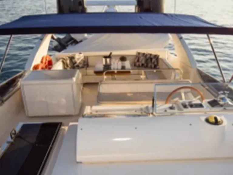 Alquiler Golfe-Juan - Sun Lorenzo 72 en SamBoat