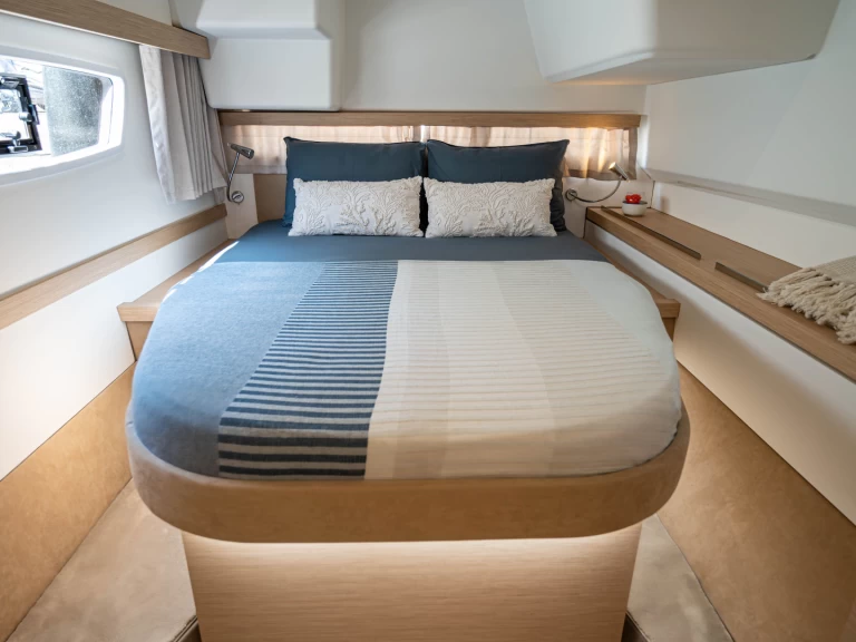 Alquiler de Catamarán, con o sin patrón Fountaine Pajot Villeneuve-Loubet