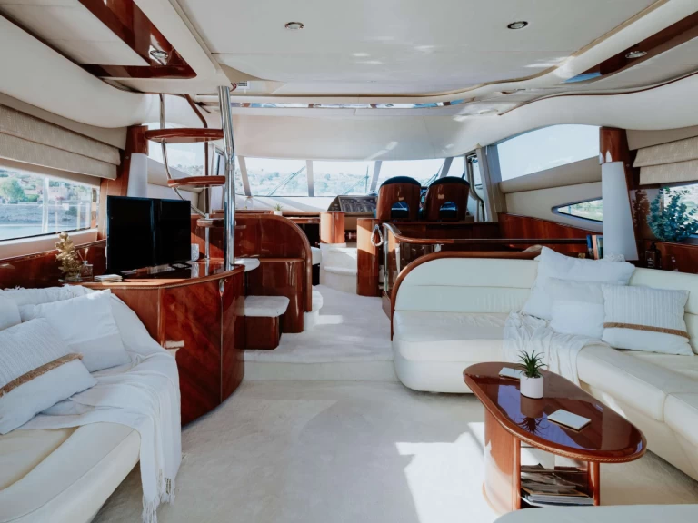 Alquiler de Yate de lujo, con o sin patrón Princess, UK Atenas