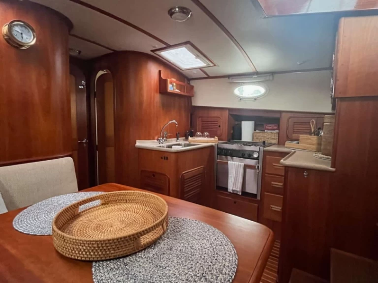 Alquiler de embarcaciones Hinckley MERLIN enOyster Bay en Samboat