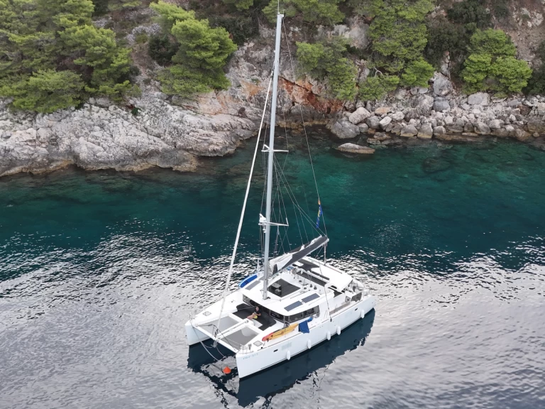 Alquiler de Catamarán, con o sin patrón Lagoon Šibenik