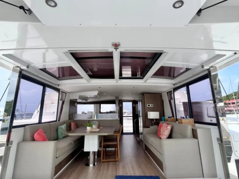 Alquiler de barcos Parham Town barato de Bali 4.6