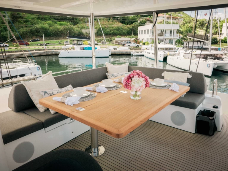 Catamarán para alquilar Parham Town al mejor precio