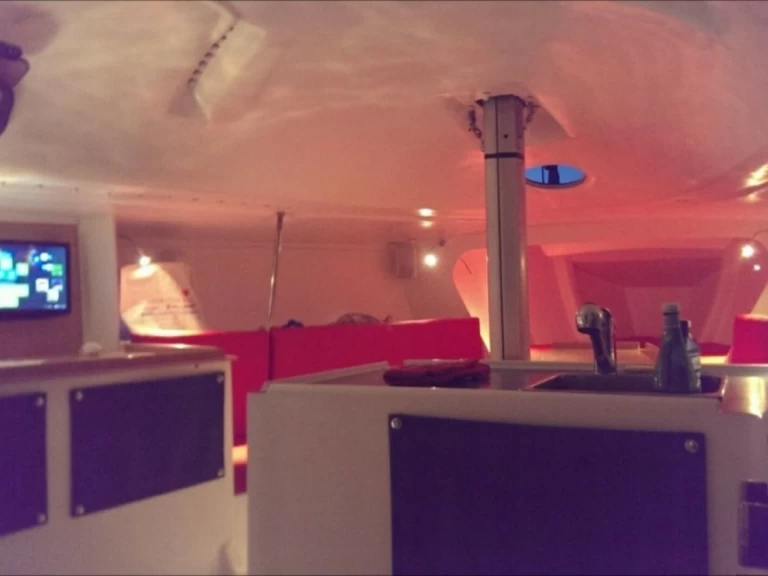 Alquiler de 3c-Composites Bongo 9.60 en Loctudy