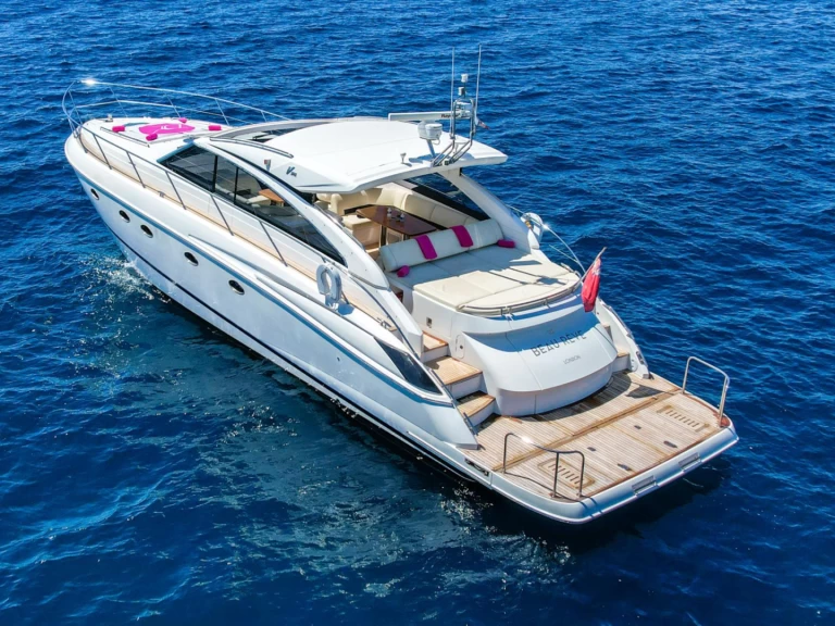 Alquiler de embarcaciones Princess Princess V56 enJuan-les-Pins en Samboat