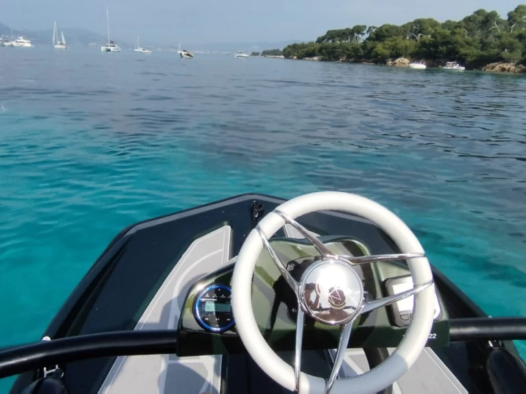 AWASH Awash 370 de alquiler a Golfe-Juan