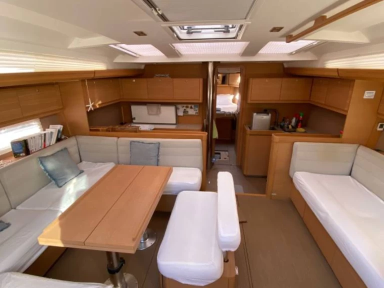 Alquiler Velero Dufour con o sin  título de navegación