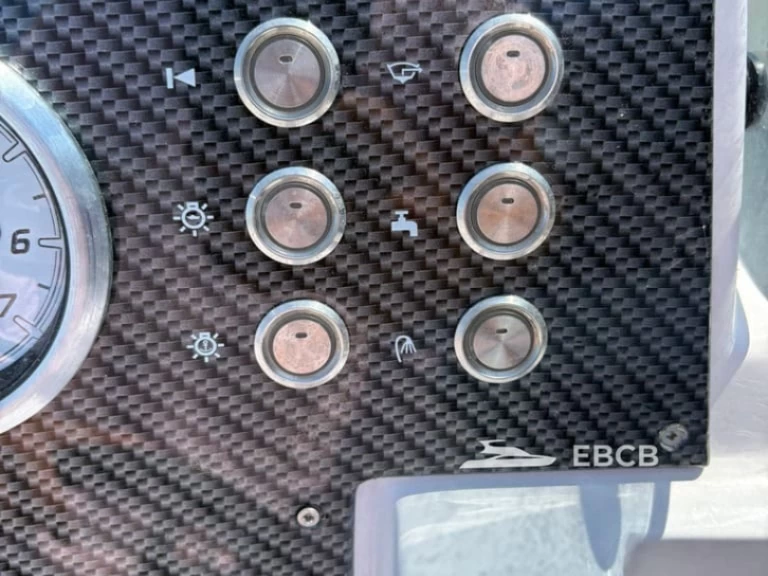 Alquiler de barcos Port de Palamós barato de MARINE 6.2