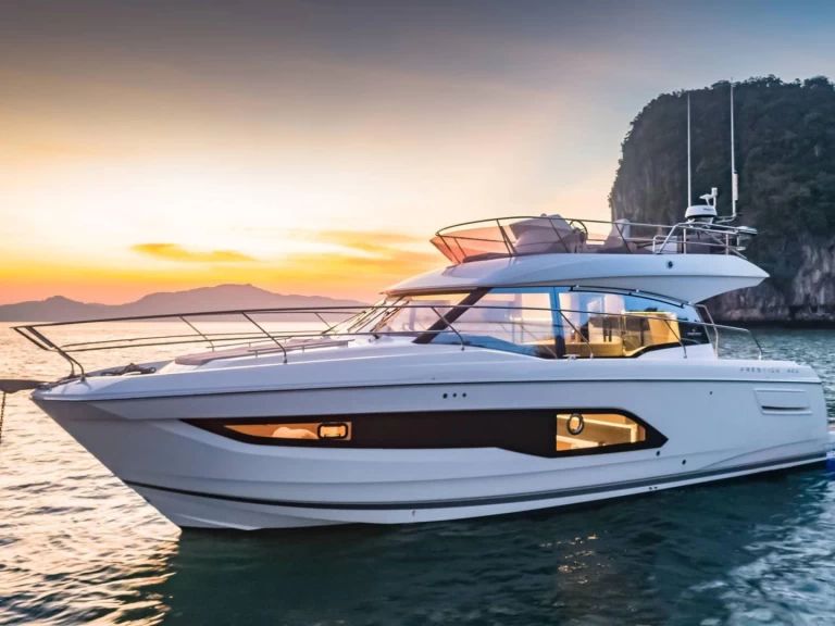 Lancha para alquilar Juan-les-Pins al mejor precio