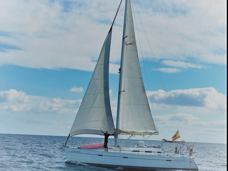 Alquiler de Bénéteau Oceanis 393 Clipper en Calafell