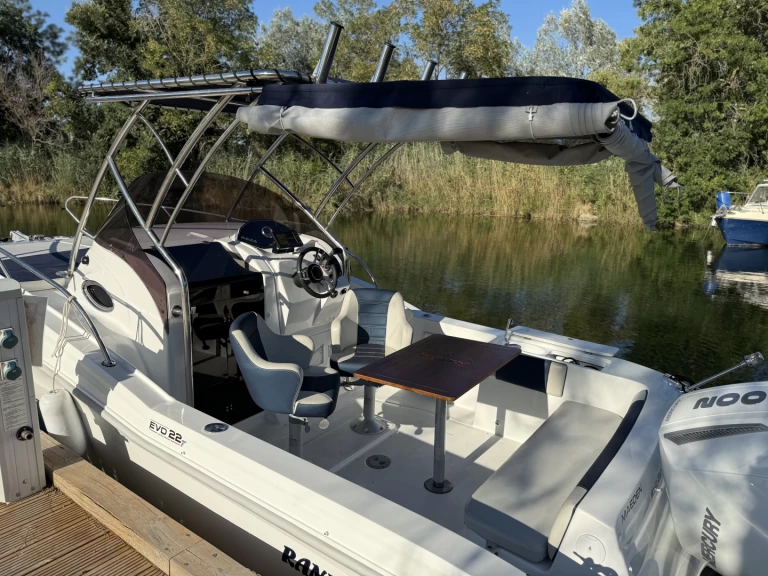 Alquiler de barcos Mandelieu-la-Napoule barato de EVO 22