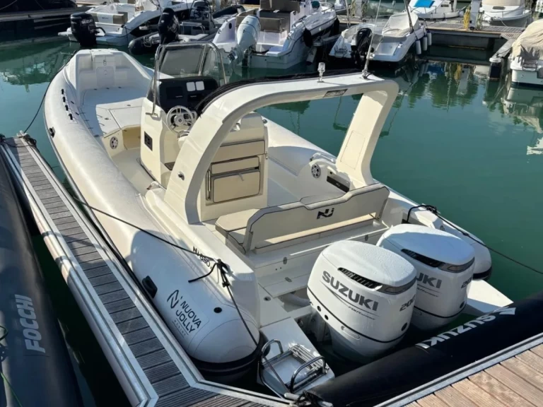 Alquiler de barcos Corralejo barato de Nj 850 xl