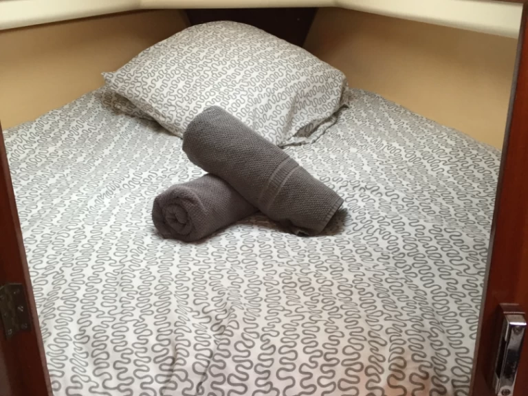 Alquiler de Velero, con o sin patrón Dufour Porquerolles