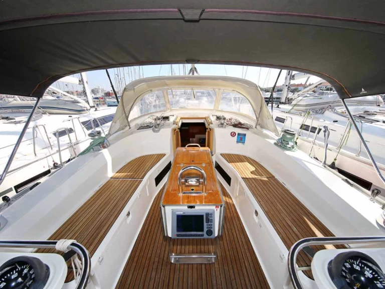 Bavaria Cruiser 45 de alquiler a Biograd na Moru