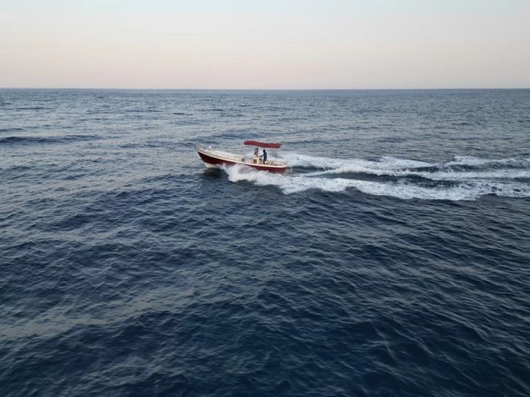 Alquiler de barcos Catania barato de Altair 25