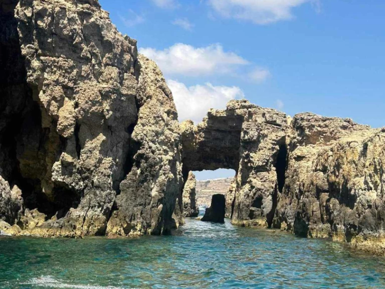 Alquiler de Lancha, con o sin patrón Coronet Ċirkewwa