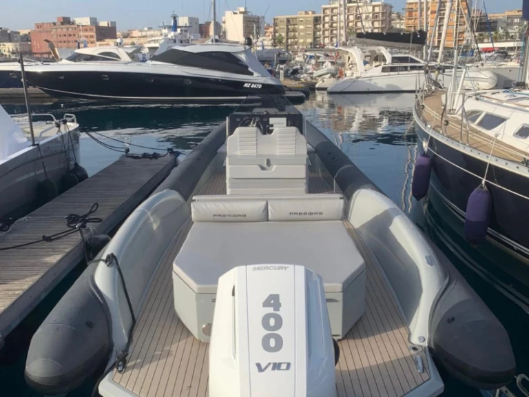 Alquiler Neumática en Santa Marina Salina - Premiere Intrepido 