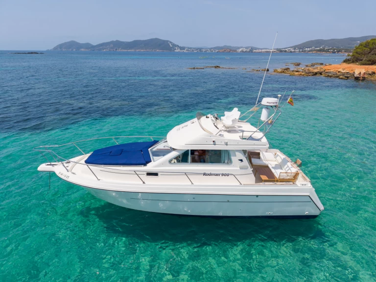 Alquiler de embarcaciones Rodman Rodman 900 enSanta Eulària des Riu en Samboat