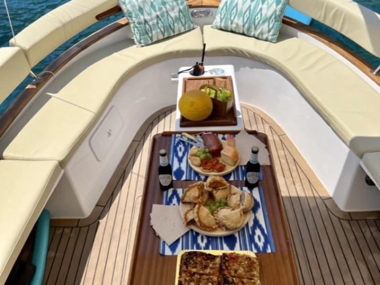 Alquiler de barcos Port d'Alcudia barato de m7